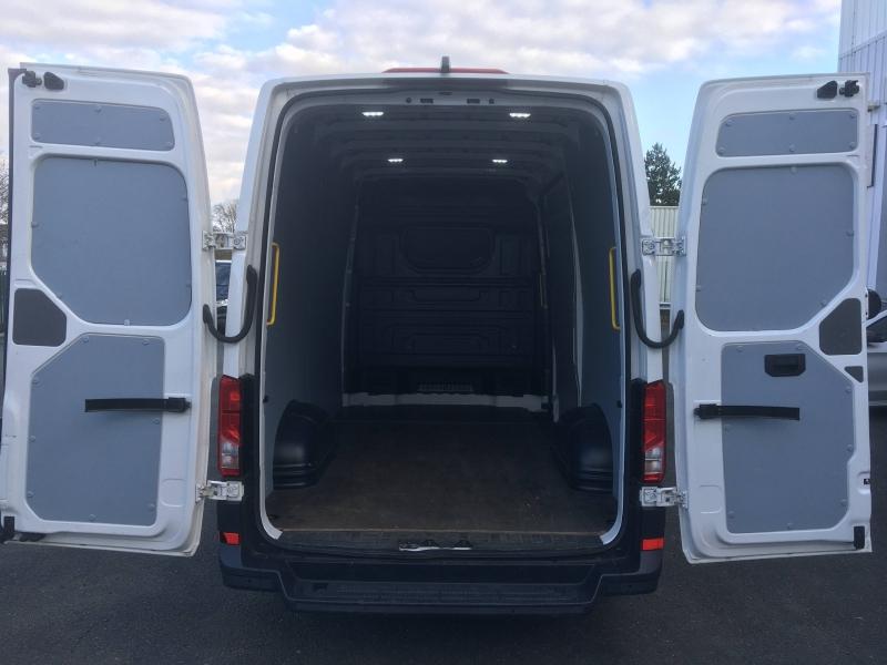 VOLKSWAGEN Crafter Fg 35 L3H3 2.0 TDI 140ch Business Traction
