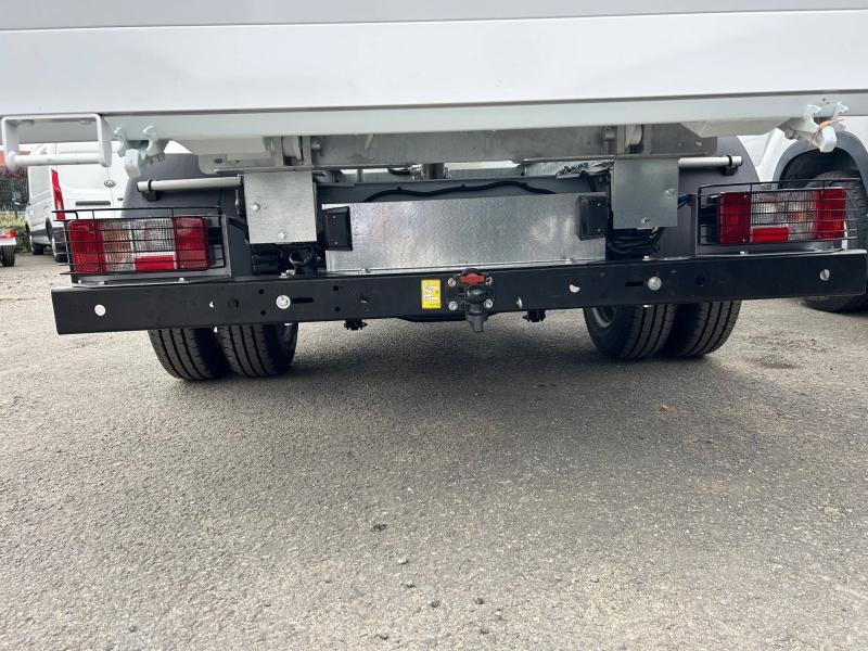 MAXUS Deliver9 CCb Deliver9 L4 150ch BENNE + COFFRE