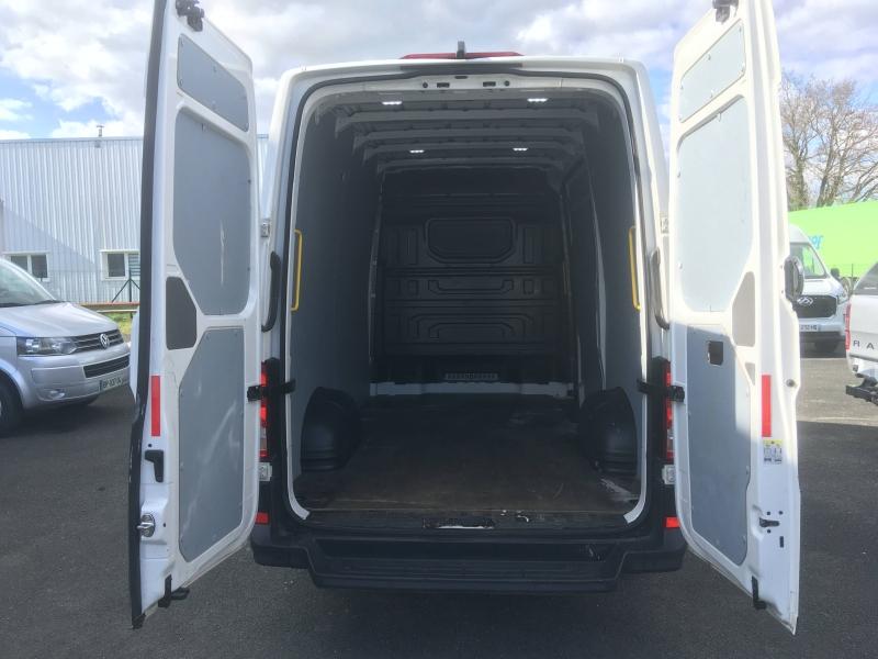 VOLKSWAGEN Crafter Fg 35 L3H3 2.0 TDI 140ch Business Traction