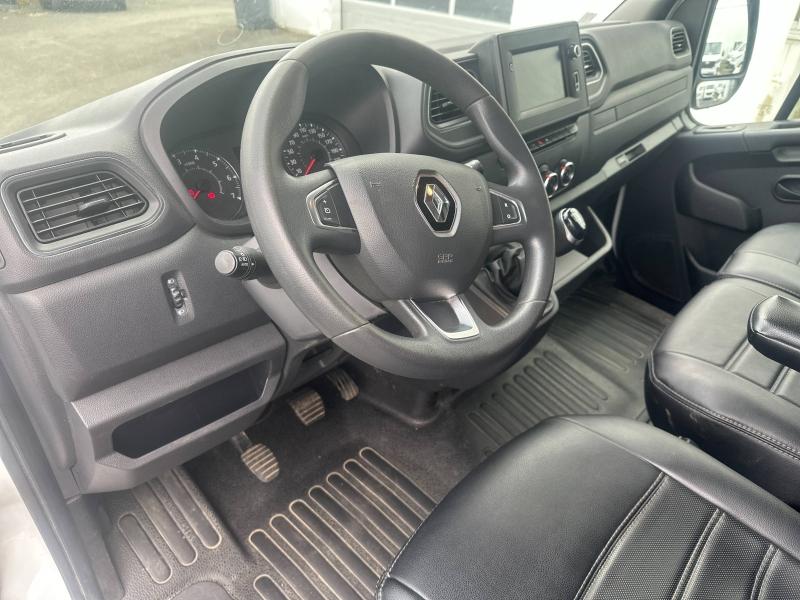 RENAULT Master Fg F3300 L2H2 2.3 dCi 135ch Grand Confort E6