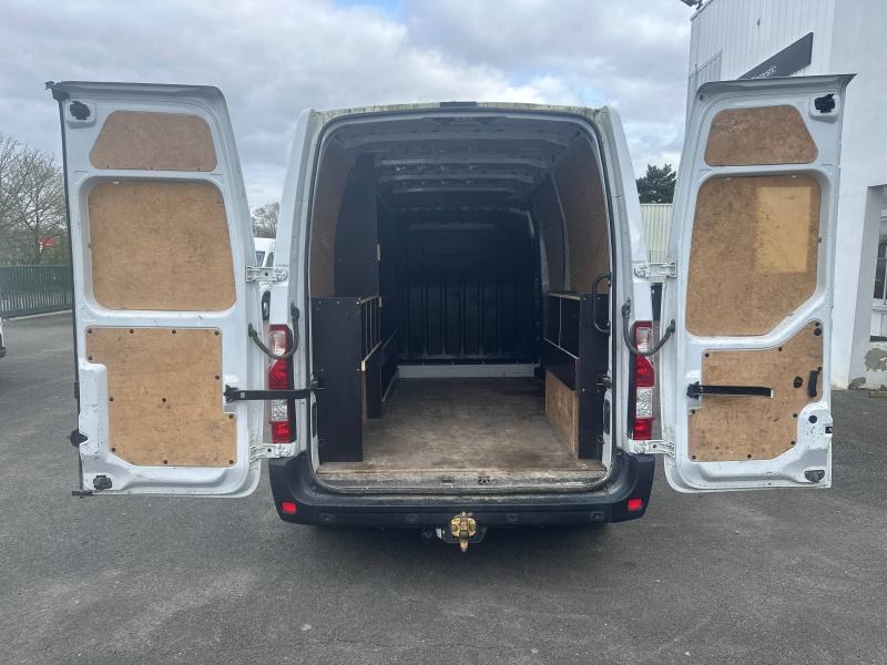 RENAULT Master Fg F3300 L2H2 2.3 dCi 135ch Grand Confort E6