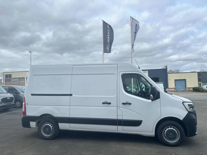 RENAULT Master Fg F3300 L2H2 2.3 dCi 135ch Grand Confort E6
