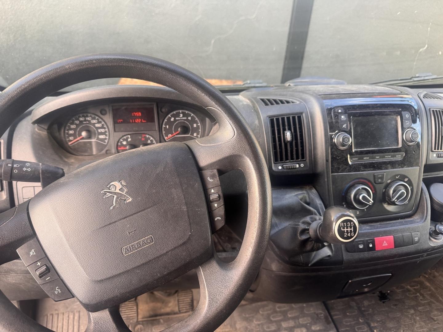 PEUGEOT Boxer Fg 330 L1H1 2.2 HDi 110 Confort